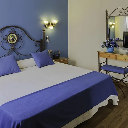 Appart hôtel Regency Torviscas And