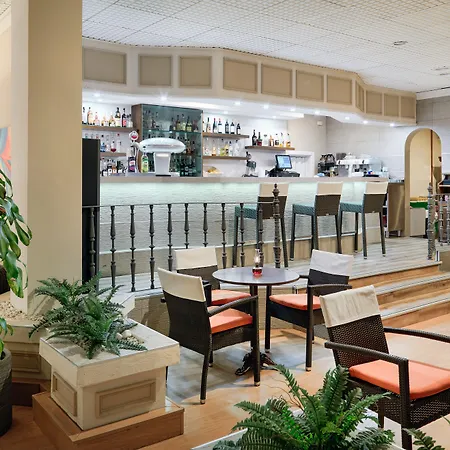 Regency Torviscas And Aparthotel 3*