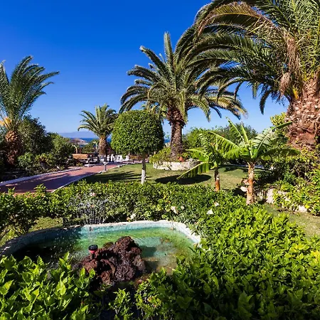 Appart hôtel Regency Torviscas And