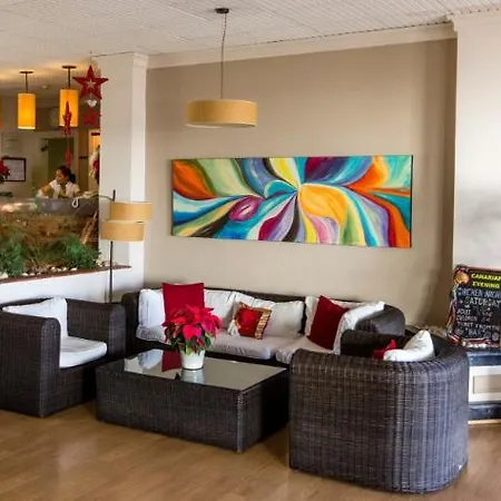 Appart hôtel Regency Torviscas And