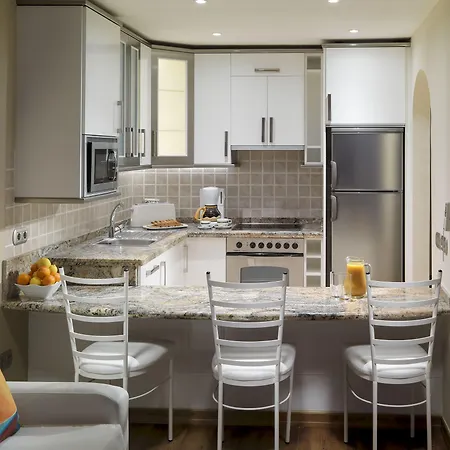 Regency Torviscas And