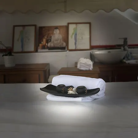 Regency Torviscas And شقة فندقية