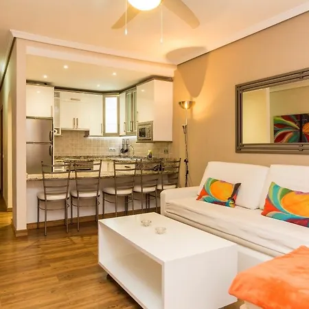 Regency Torviscas And شقة فندقية 3*