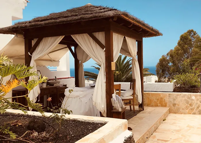 Aparthotel Regency Torviscas Apartments&suites 3*